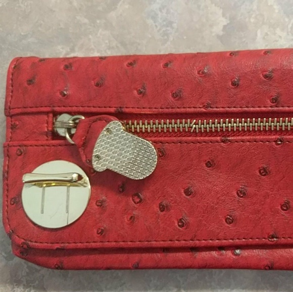 Steve Madden Clutch! NEVER USED. - Picture 4 of 8